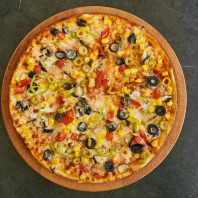 Supreme Pizza: A Flavorful Delight